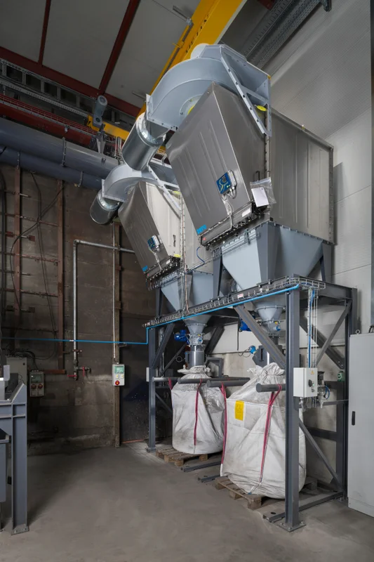 Scrap silos for raw material reuse